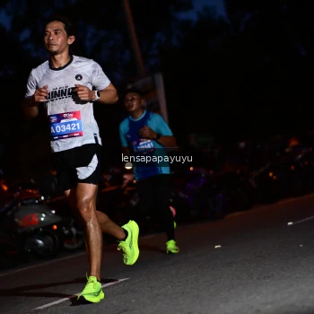 Runner Photo 4098227