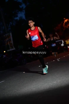 Runner Photo 4098324