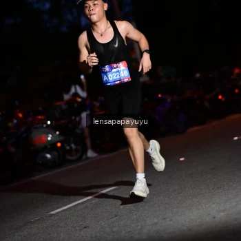 Runner Photo 4098329