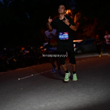 Runner Photo 4098372