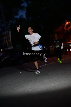 Runner Photo 4098378