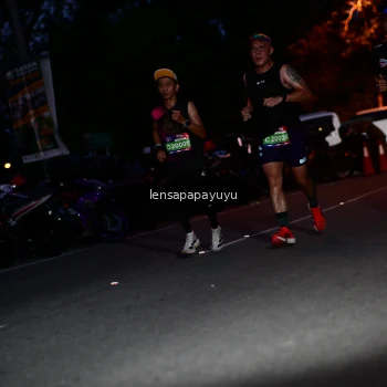 Runner Photo 4098404