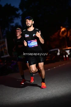 Runner Photo 4098408