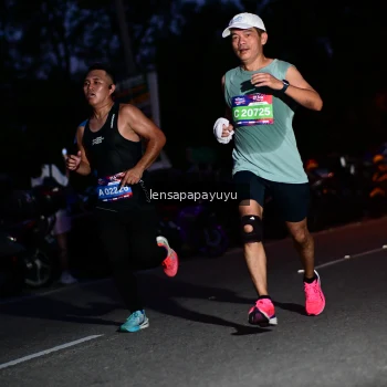 Runner Photo 4098414