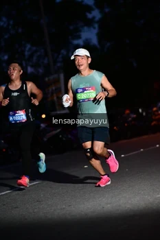 Runner Photo 4098419