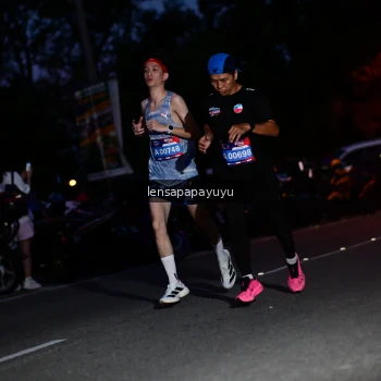 Runner Photo 4098432