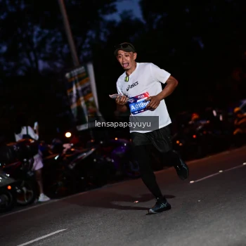 Runner Photo 4098434