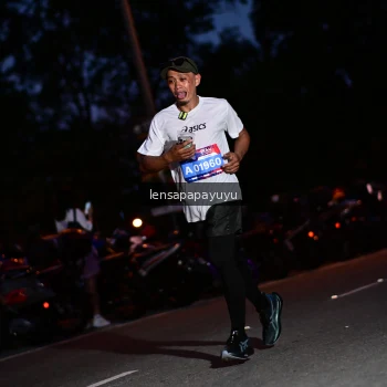 Runner Photo 4098437