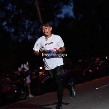 Runner Photo 4098439