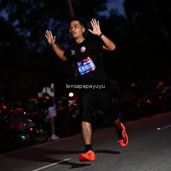 Runner Photo 4098442