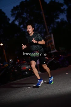 Runner Photo 4098458