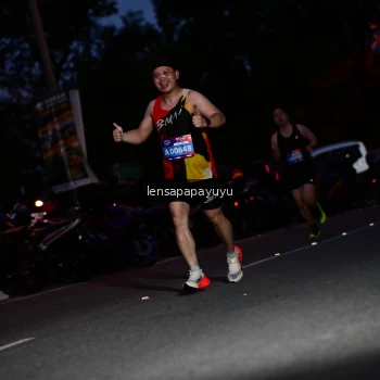 Runner Photo 4098460