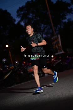 Runner Photo 4098462