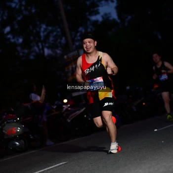 Runner Photo 4098466
