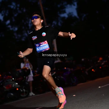 Runner Photo 4098473