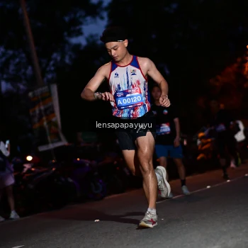 Runner Photo 4098496