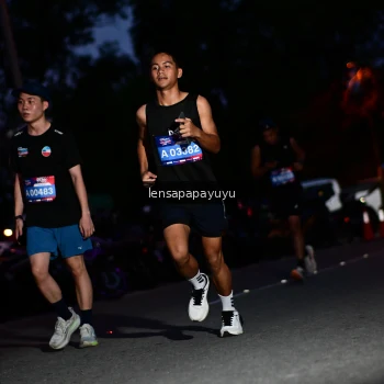 Runner Photo 4098500