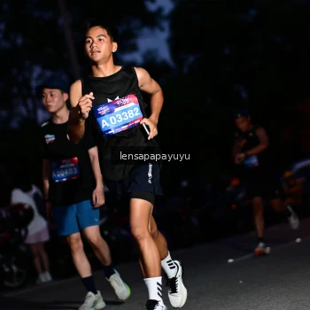 Runner Photo 4098506
