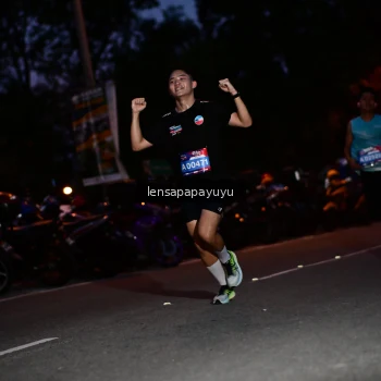 Runner Photo 4098519