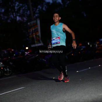 Runner Photo 4098523