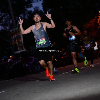 Runner Photo 4098595