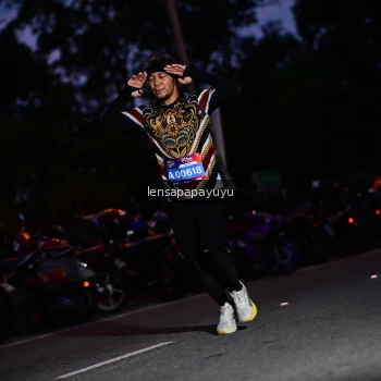 Runner Photo 4098612