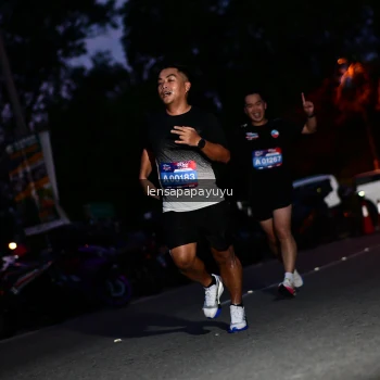 Runner Photo 4098616