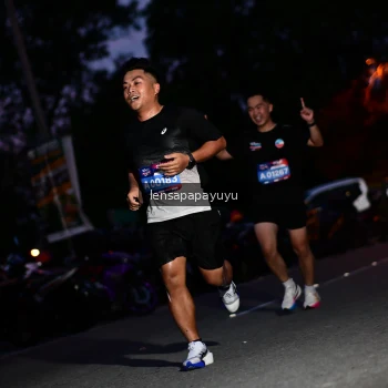 Runner Photo 4098619