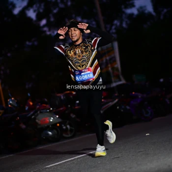 Runner Photo 4098620