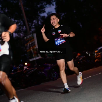 Runner Photo 4098625
