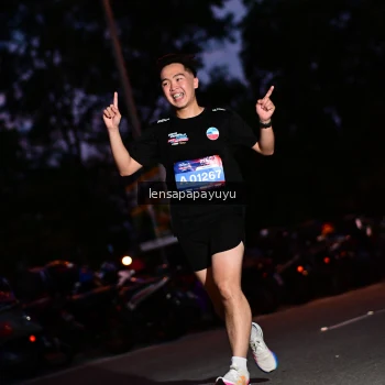 Runner Photo 4098634