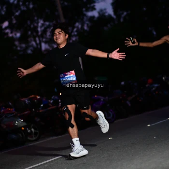 Runner Photo 4098681