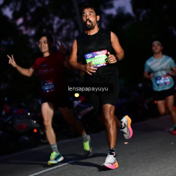 Runner Photo 4098696