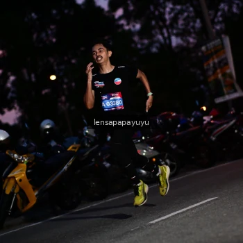 Runner Photo 4098709