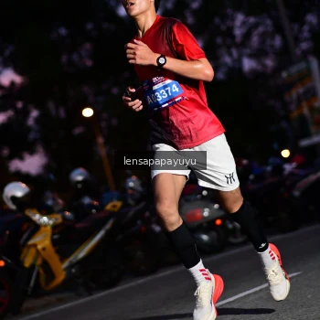 Runner Photo 4098717