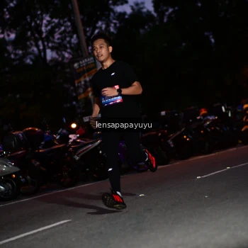 Runner Photo 4098728