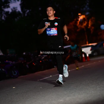Runner Photo 4098744
