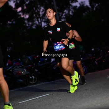 Runner Photo 4098867