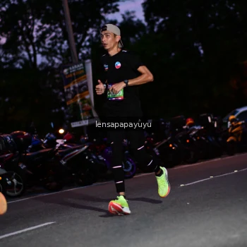 Runner Photo 4098928