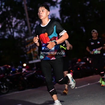 Runner Photo 4098931