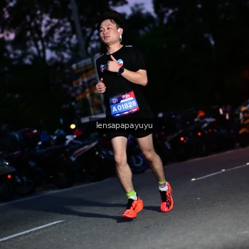 Runner Photo 4098937