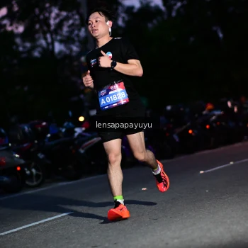 Runner Photo 4098939