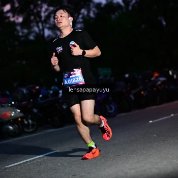 Runner Photo 4098942