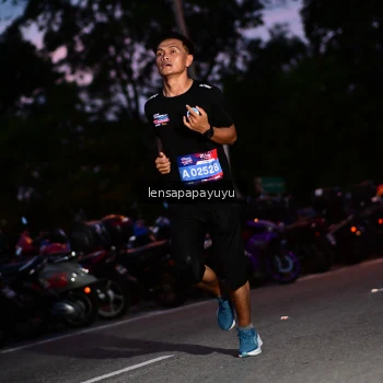 Runner Photo 4098949