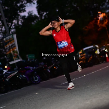 Runner Photo 4098980