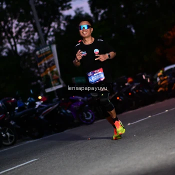 Runner Photo 4098986