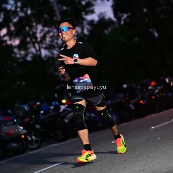 Runner Photo 4098994