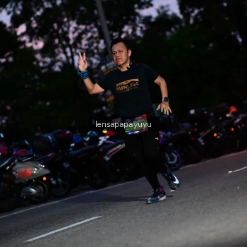 Runner Photo 4099006