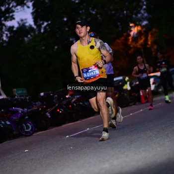 Runner Photo 4099012
