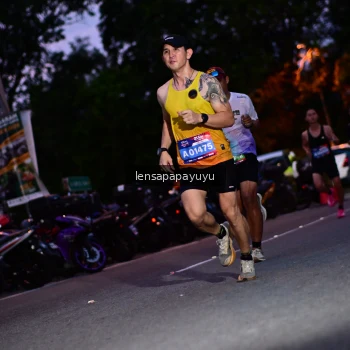Runner Photo 4099013